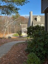 16 Highbridge Hill Rd in Nashua, NH - Building Photo - Building Photo