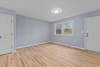 40 Hobbs Rd in Milton, VT - Building Photo - Building Photo