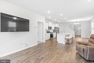 54 Roberta Wy. in Medford, NJ - Building Photo - Building Photo