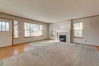 970 SW Upland Ct in Oak Harbor, WA - Building Photo - Building Photo