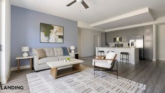 2250 McGregor Blvd, Unit 1230 in Ft. Myers, FL - Building Photo