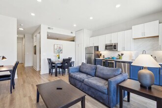 2901 Indiana St in Dallas, TX - Building Photo - Building Photo