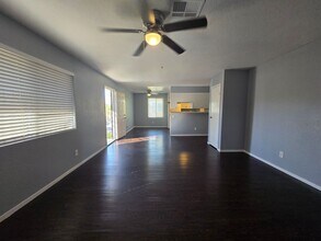 4766 Convaire Ave in Las Vegas, NV - Building Photo - Building Photo