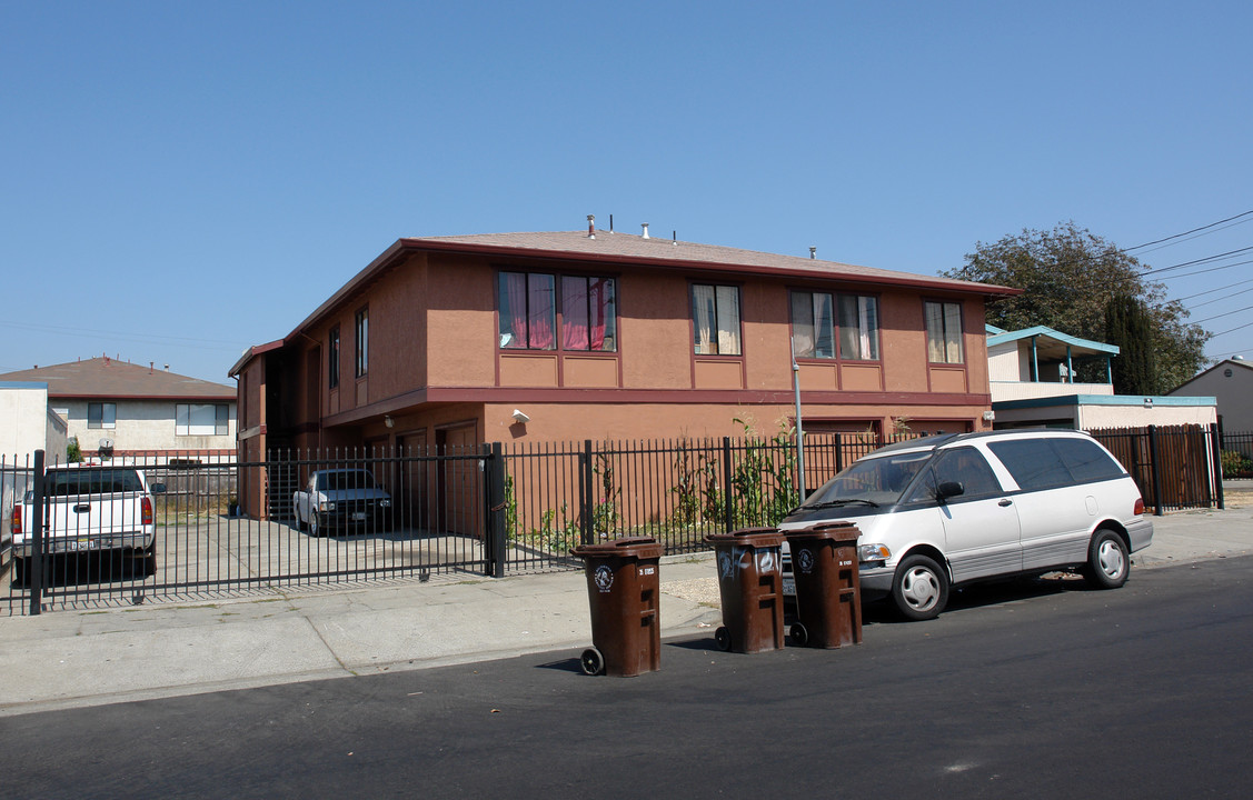 1317 Coalinga Ave in Richmond, CA - Building Photo