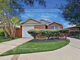 9167 Golden Sunshine Dr in Houston, TX - Building Photo