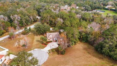 1706 SW 27th St in Ocala, FL - Foto de edificio - Building Photo