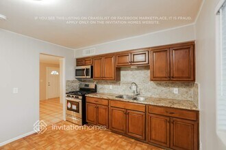 223 W Gary Way in Phoenix, AZ - Foto de edificio - Building Photo