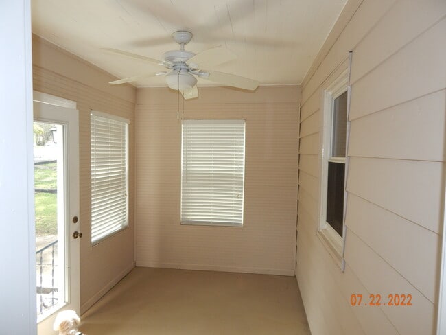 1449 Mimosa Cir SE in Smyrna, GA - Foto de edificio - Building Photo