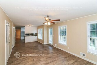 2550 Raintree Way NE in Marietta, GA - Foto de edificio - Building Photo