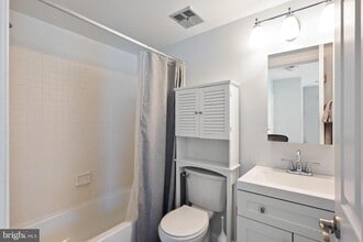 1426 21st St NW in Washington, DC - Building Photo - Building Photo