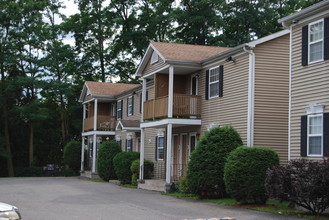 1608 Crane St in Schenectady, NY - Building Photo - Building Photo