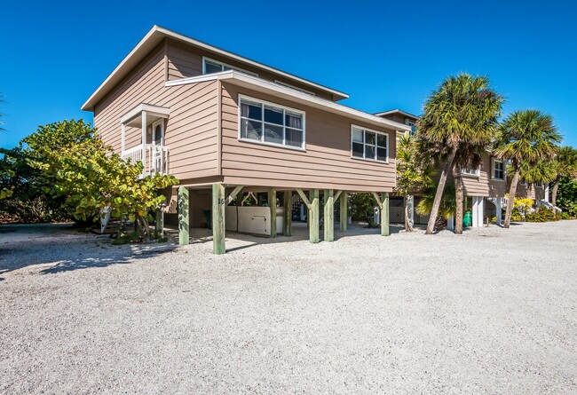 336 Park Ave in Boca Grande, FL - Building Photo - Building Photo