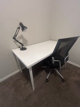 8151 Canterbury Lake Blvd in Tampa, FL - Foto de edificio - Building Photo