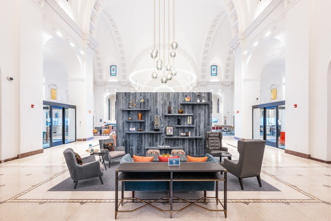 226 Washington St, Unit 9 in Boston, MA - Building Photo