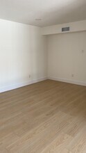 4664 Matilda St, Unit F in Dallas, TX - Foto de edificio - Building Photo