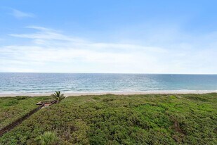 3870 N Hwy A1A, Unit 604 in Fort Pierce, FL - Building Photo