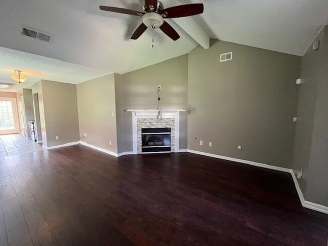 5466 Kayla Dr in Southaven, MS - Building Photo - Building Photo