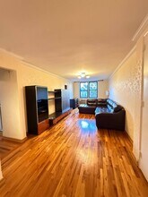 1580 E 18th St in Brooklyn, NY - Building Photo - Building Photo