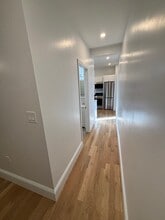 7 Grove St, Unit 2 in Boston, MA - Building Photo - Building Photo