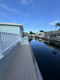 150 W Avenue A in Key Largo, FL - Building Photo - Building Photo