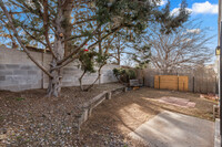 12208 Menaul Blvd NE in Albuquerque, NM - Foto de edificio - Building Photo