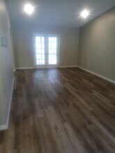 1301 Crossbow Ln in Tarpon Springs, FL - Building Photo - Building Photo