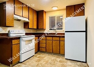 1433 Salishan St SE in Salem, OR - Building Photo - Building Photo
