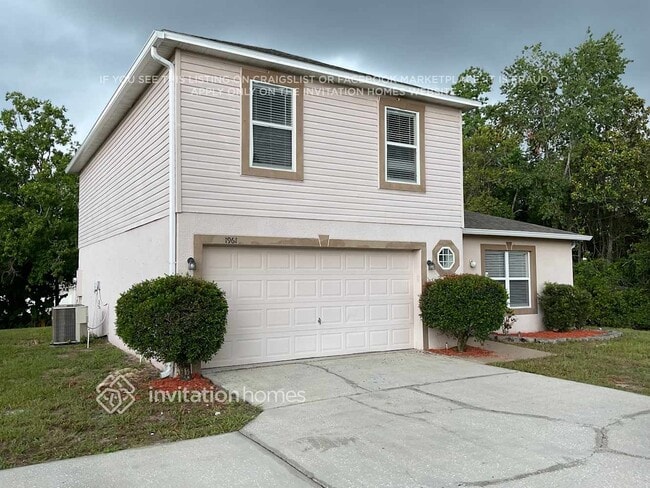 property at 1961 Howland Blvd