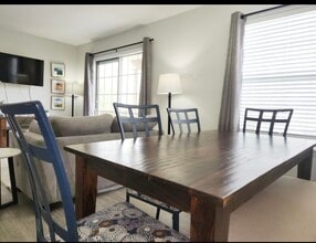 40 Scenic Ct, Unit #5 in Branson, MO - Foto de edificio - Building Photo