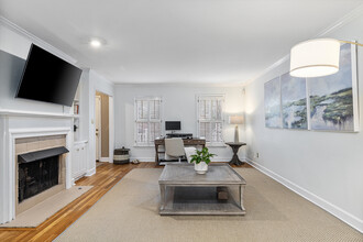 104 Terrace Dr NE, Unit 7 in Atlanta, GA - Building Photo - Building Photo