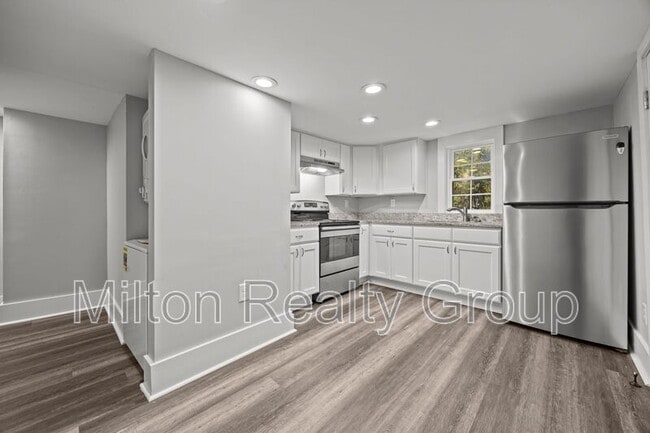 property at 210 S Elm Ave