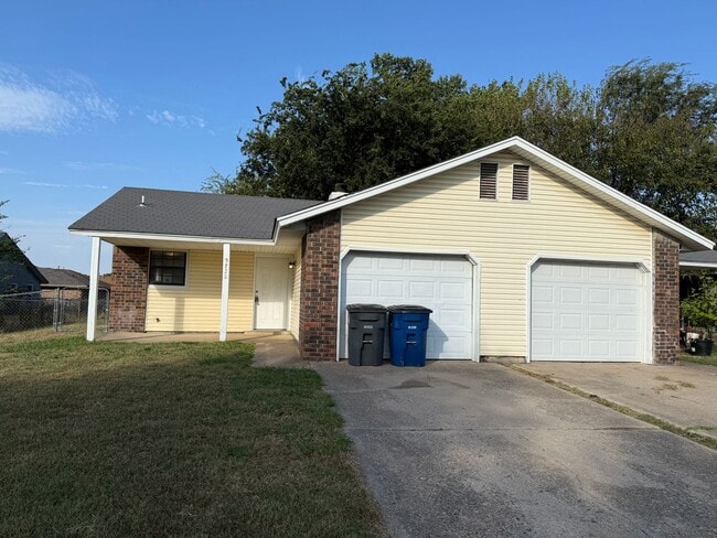 property at 5728 S Vancouver Ave