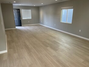 3055 Martin Ave in San Diego, CA - Building Photo - Building Photo