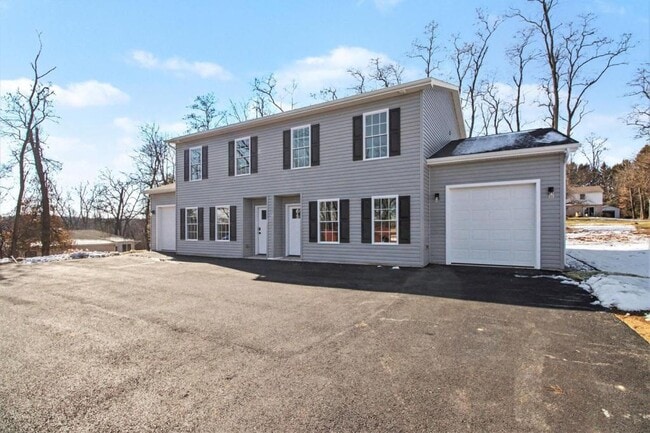 1355 Valley Green Rd in Valley Green, PA - Building Photo - Building Photo