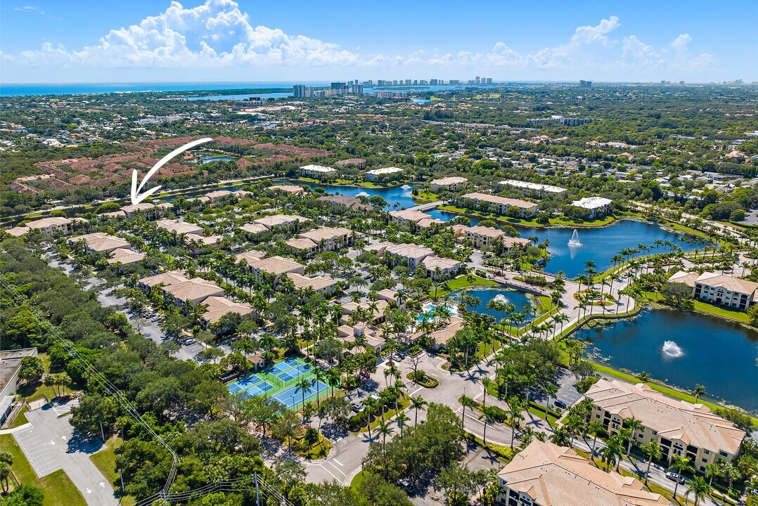 2806 Veronia Dr in Palm Beach Gardens, FL - Building Photo