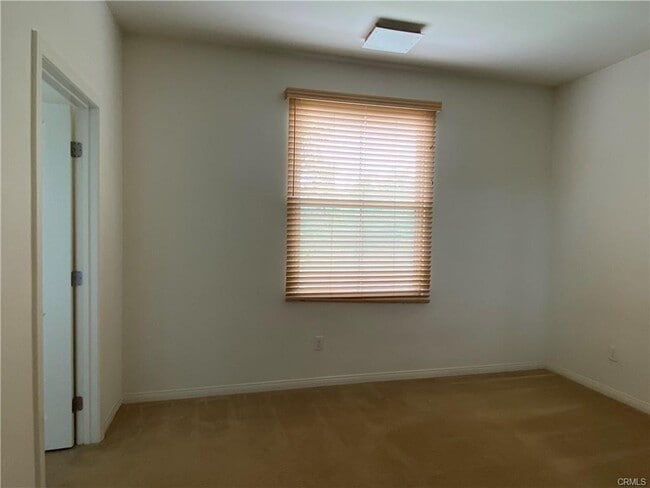 32 Ovation in Irvine, CA - Building Photo - Building Photo