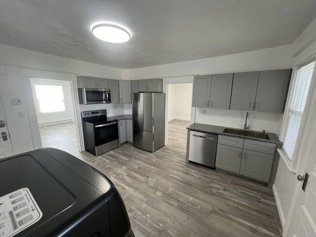 1627 Ash St, Unit 1, Unit 1