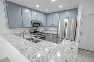 25511 Schubert Cir in Stevenson Ranch, CA - Building Photo - Building Photo