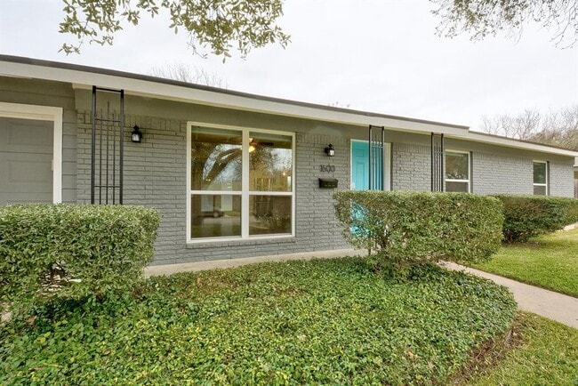 property at 1600 Ashberry Dr