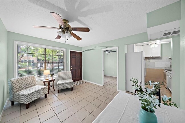 3224 Timmons Ln photo'