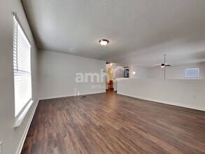 6686 Gentle Oaks Dr E in Jacksonville, FL - Building Photo - Building Photo