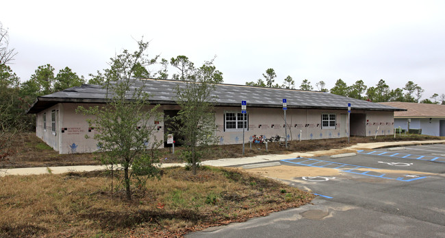 1800 Balkin Rd in Tallahassee, FL - Foto de edificio - Building Photo