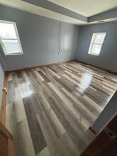 327 Harrison St in Elkhart, IN - Building Photo - Building Photo