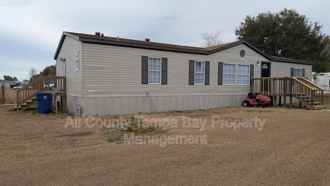 3753 Oakwood Dr in Wesley Chapel, FL - Building Photo - Building Photo