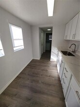 4214 E Palifox St in Tampa, FL - Foto de edificio - Building Photo