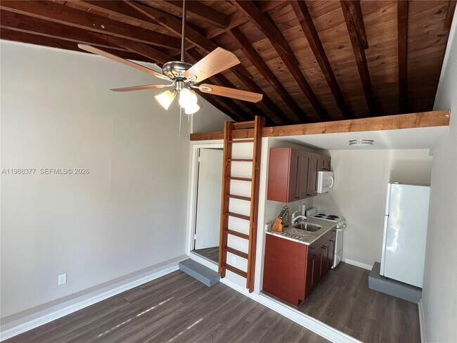 1001 S 22nd Ct in Hollywood, FL - Building Photo - Building Photo