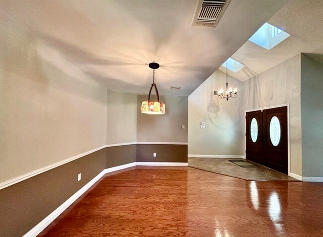 property at 2123 Streamhurst Ln