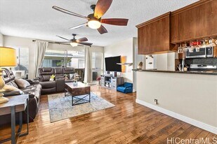 91-238-238 Hanapouli Cir in Ewa Beach, HI - Building Photo