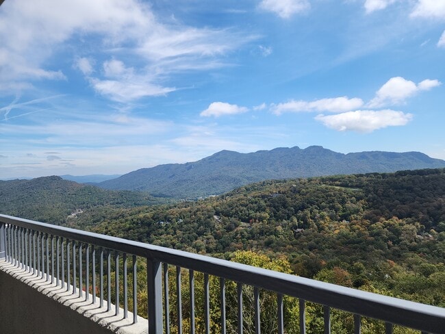 property at 303 Sugar Top Dr