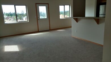 394 NE Inspiration St in Poulsbo, WA - Building Photo - Building Photo